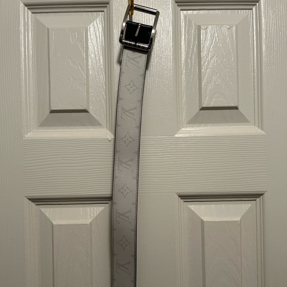 Authentic Louis Vuitton Belt